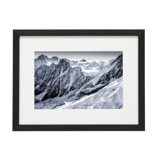 Gerahmtes Bild Mountain Nr11 – Kunststoffrahmen Schwarz