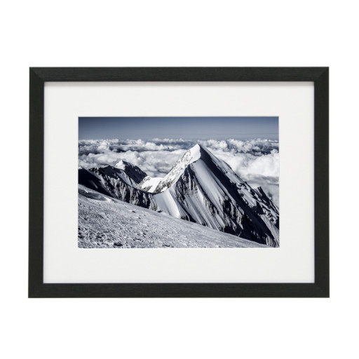 Gerahmtes Bild Mountain Nr12 – Kunststoffrahmen Schwarz